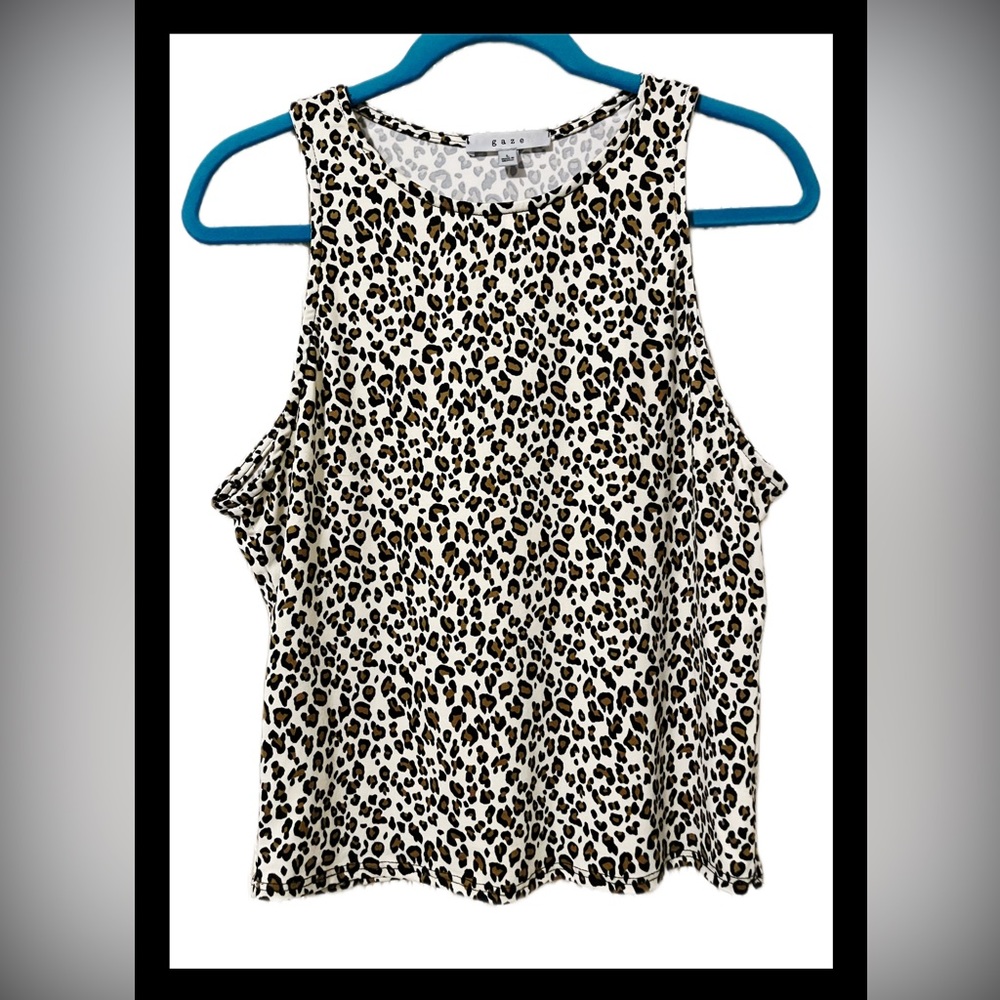 Junior’s Sz Lg Leopard Print Crop Top by Gaze EUC